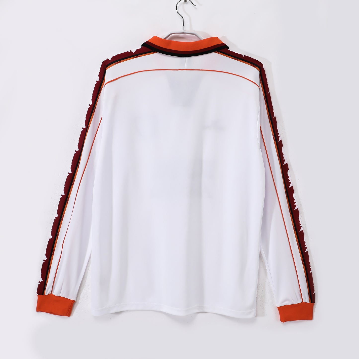 Camiseta retro Roma 1998/99 segunda equipación manga larga detalle escudo – Cortita y al Pie