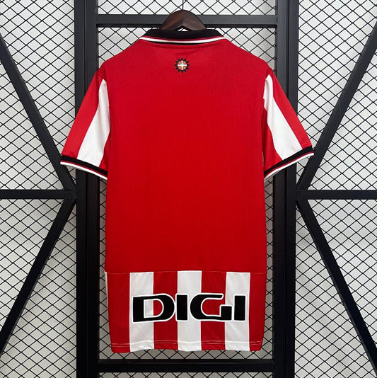 Camiseta Athletic Club 2025/26 primera equipación versión fan detalle rojiblanco San Mamés – Cortita y al Pie