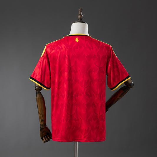 Camiseta Bélgica Mundial 2026 primera equipación versión fan detalle escudo RBFA – Cortita y al Pie