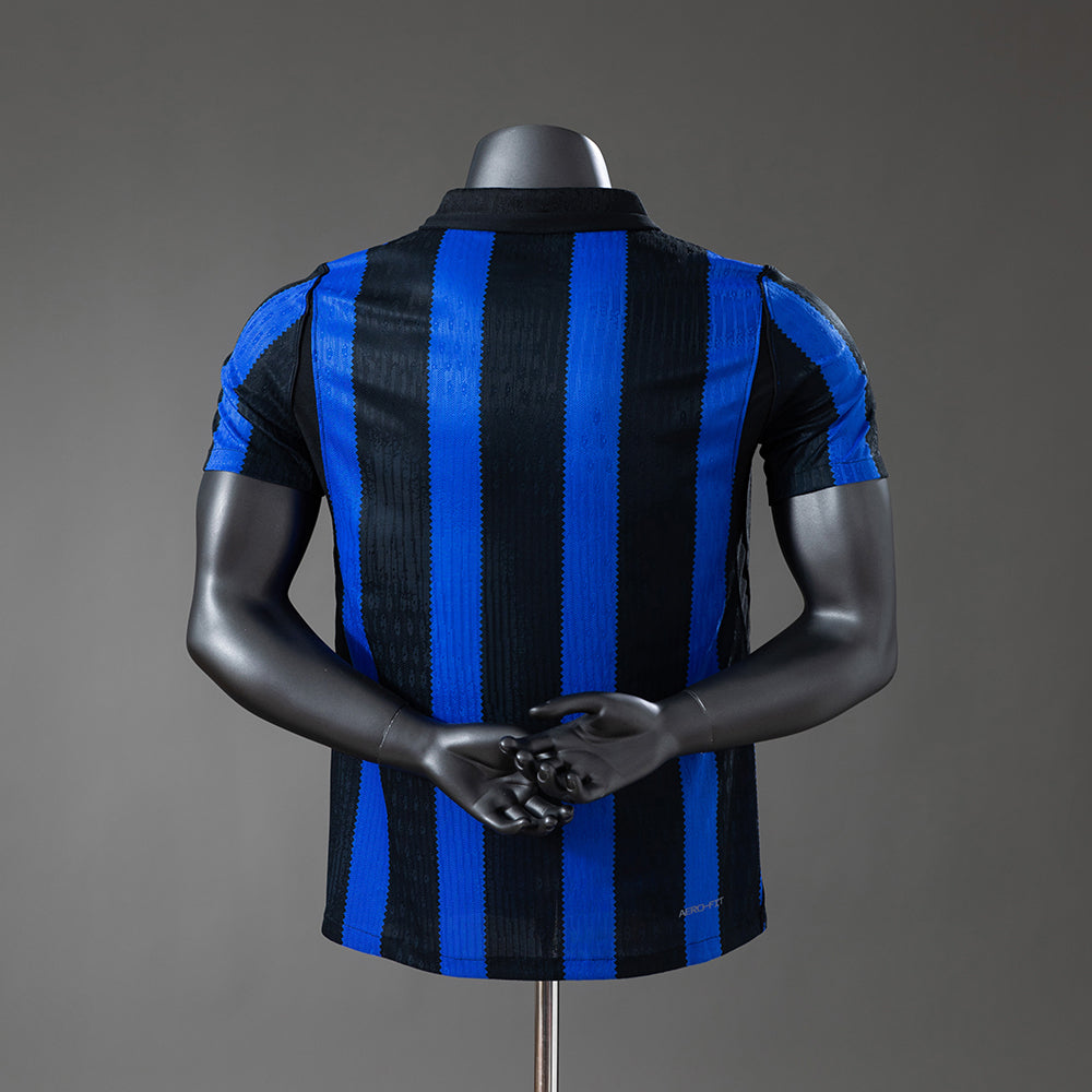Camiseta Inter de Milán 2026/27 primera equipación versión jugador detalle cuello premium – Cortita y al Pie