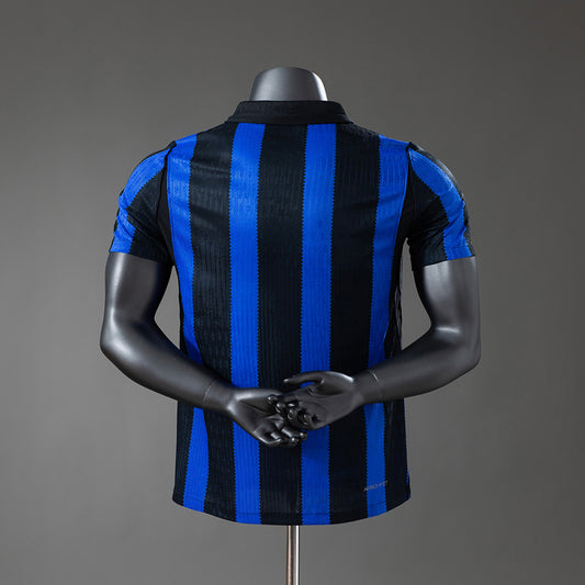 Camiseta Inter de Milán 2026/27 primera equipación versión jugador detalle cuello premium – Cortita y al Pie