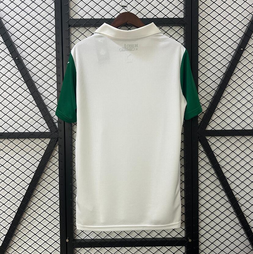 Camiseta Palmeiras 2025/26 segunda equipación versión fan detalle escudo – Cortita y al Pie