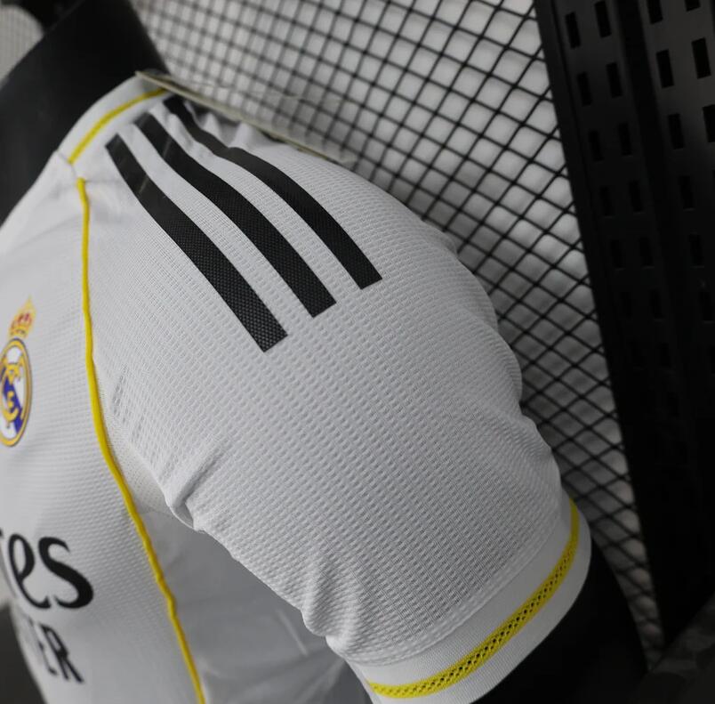 Camiseta Real Madrid 2025/26 – Primera Equipación Versión Jugador