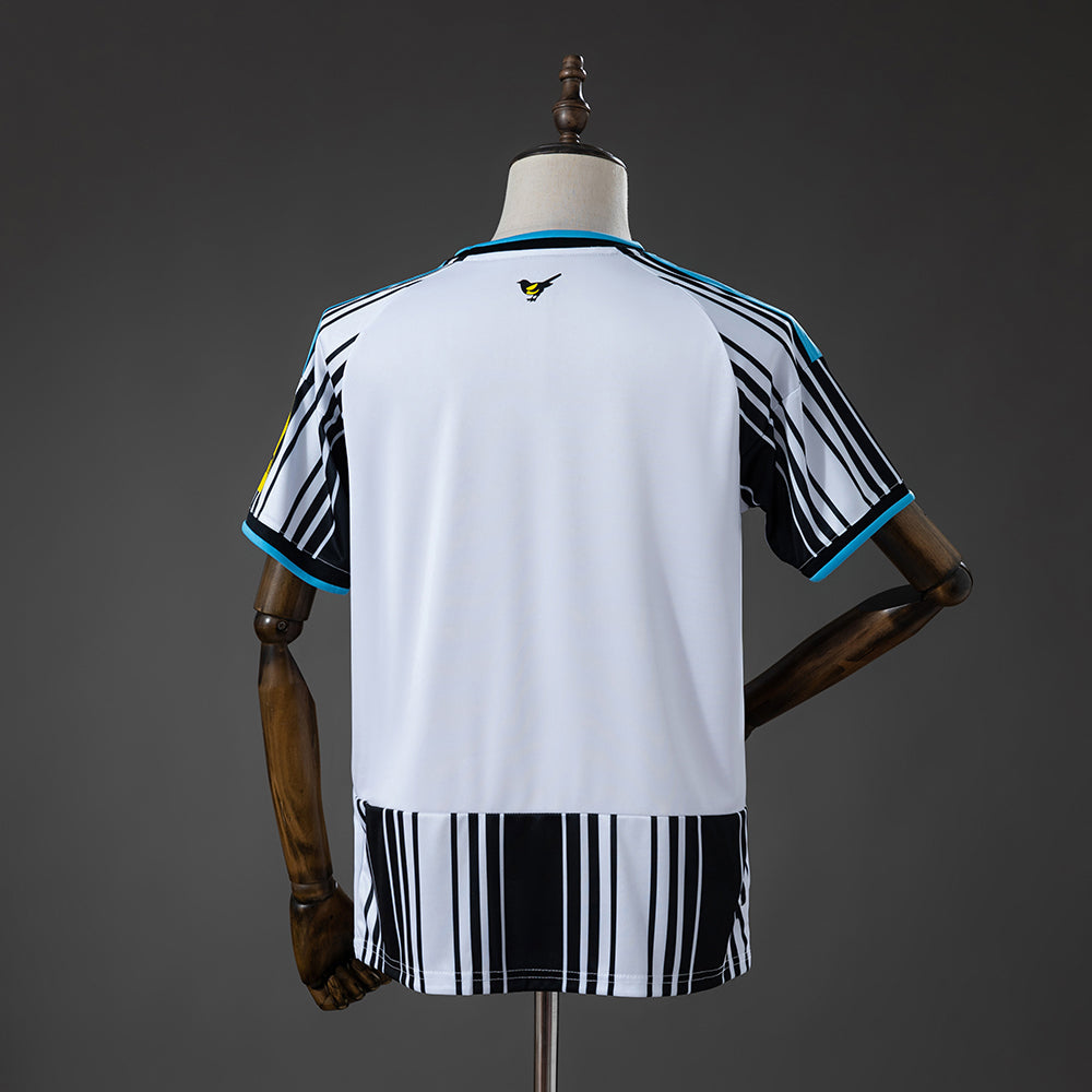 Camiseta Newcastle United 2026/27 Primera Equipación Versión Fan - vista trasera