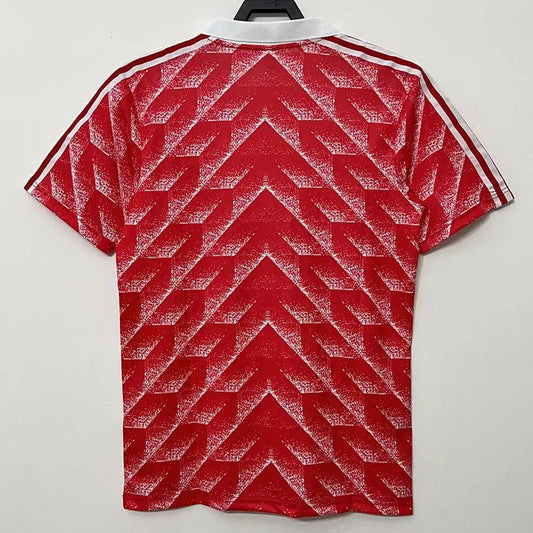 Camiseta retro URSS 1988 primera equipación roja detalle escudo soviético – Cortita y al Pie