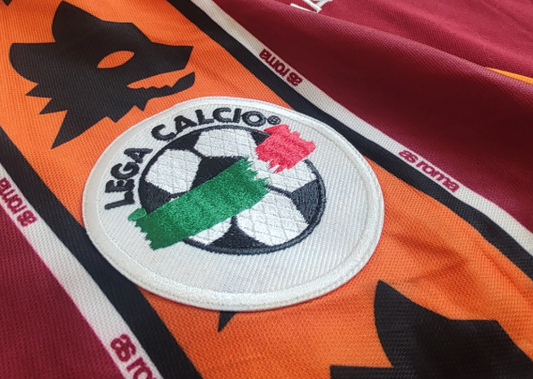 Camiseta retro AC Milan 2010/11 y Italia: nostalgia del Calcio