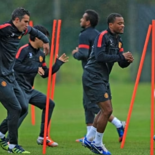 Chándals y Equipaciones de Entrenamiento