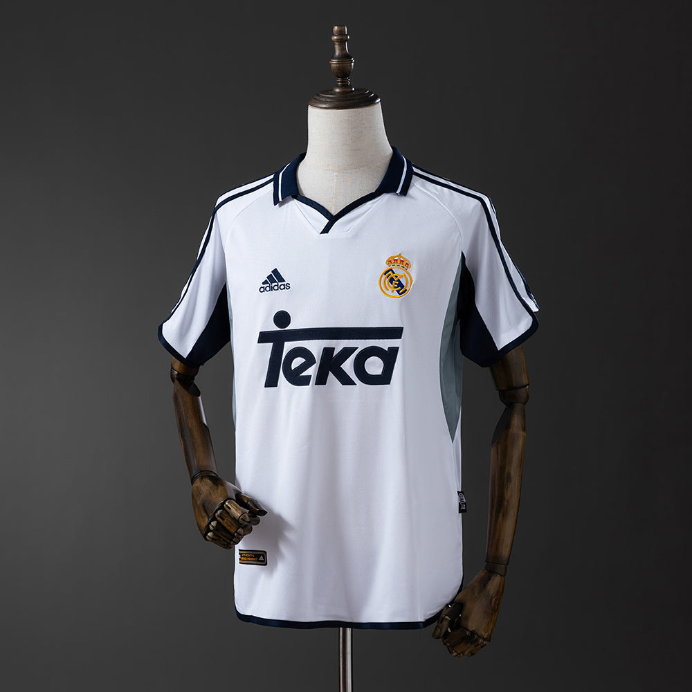 Camiseta retro Real Madrid 2000/01 primera equipación blanca Galácticos Figo Zidane – Cortita y al Pie