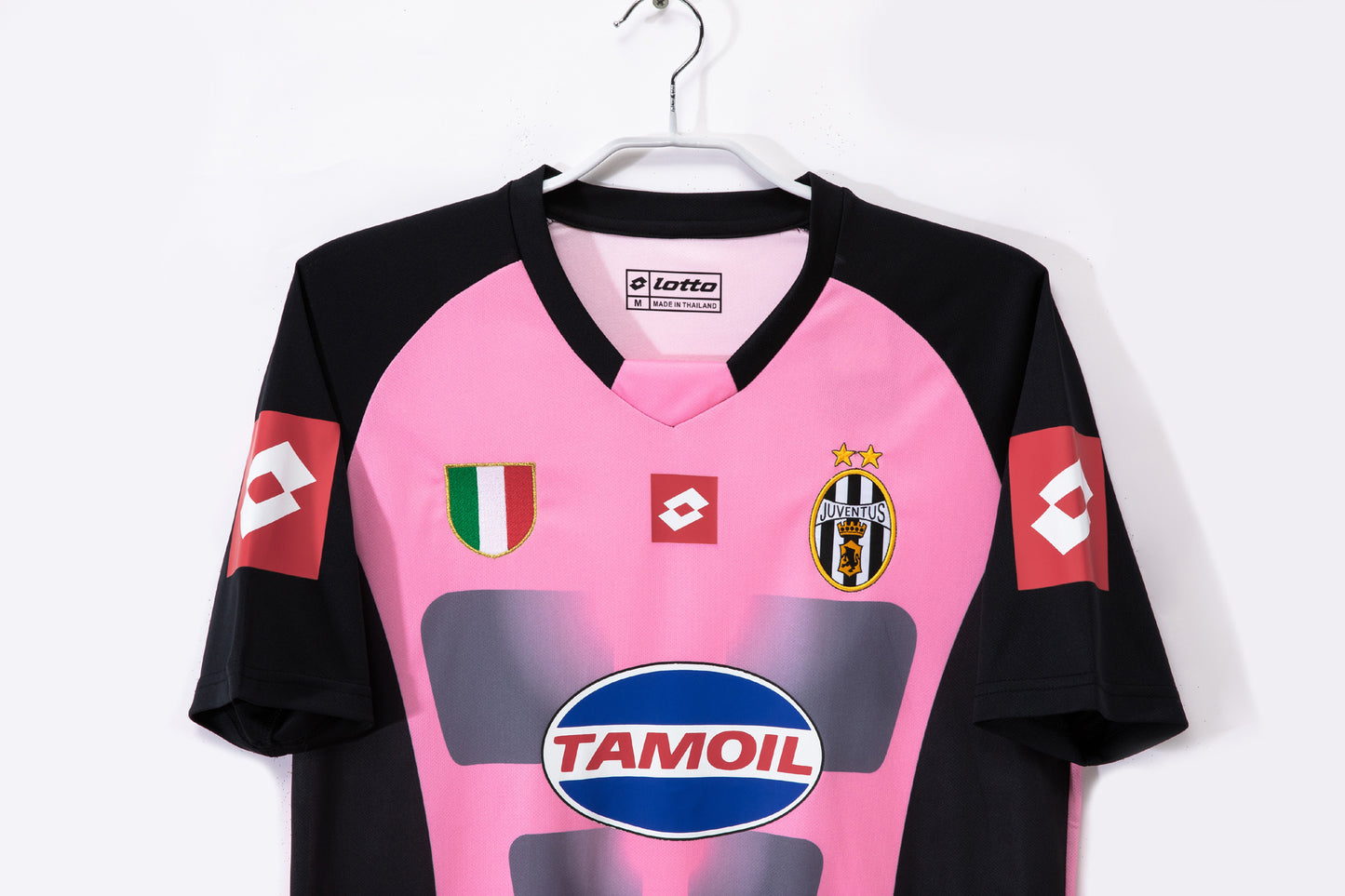 Camiseta retro Juventus 2002/03 segunda equipación amarilla lateral – Cortita y al Pie