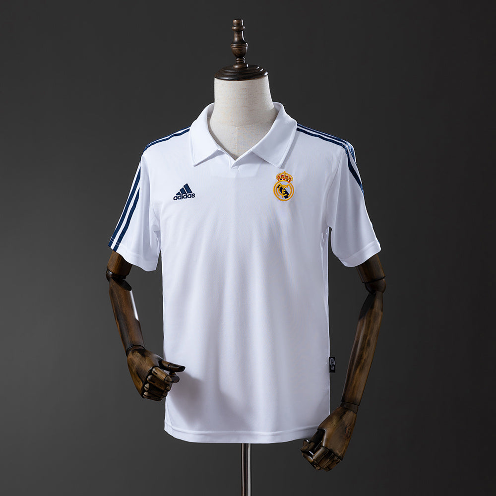 Camiseta retro Real Madrid 2002/03 primera equipación blanca Galácticos Beckham Ronaldo – Cortita y al Pie