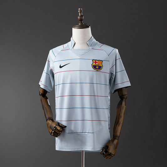 Camiseta retro FC Barcelona 2003/04 segunda equipación amarilla Ronaldinho LaLiga – Cortita y al Pie