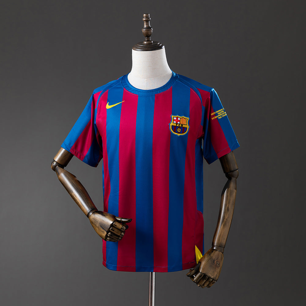Camiseta retro FC Barcelona 2005/06 primera equipación final Champions París Ronaldinho – Cortita y al Pie