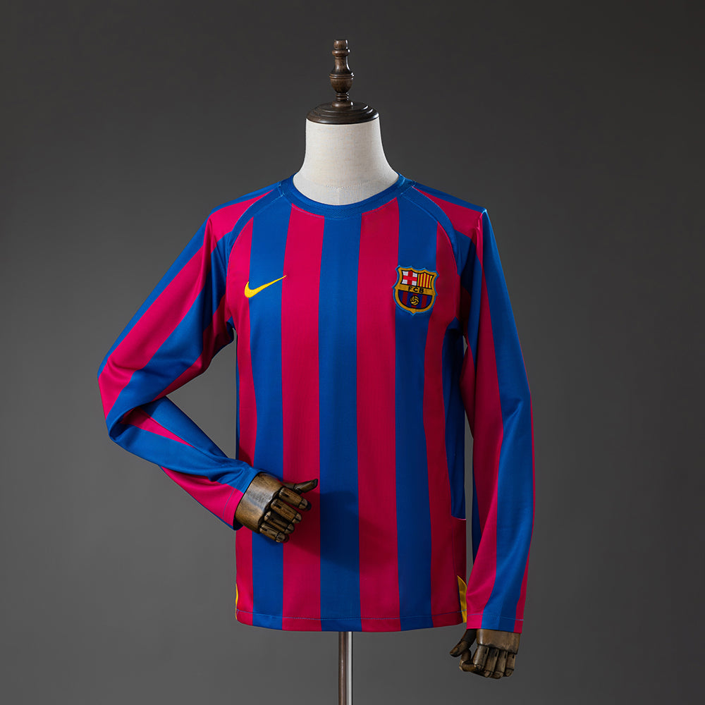 Camiseta retro FC Barcelona 2005/06 primera equipación manga larga Ronaldinho – Cortita y al Pie