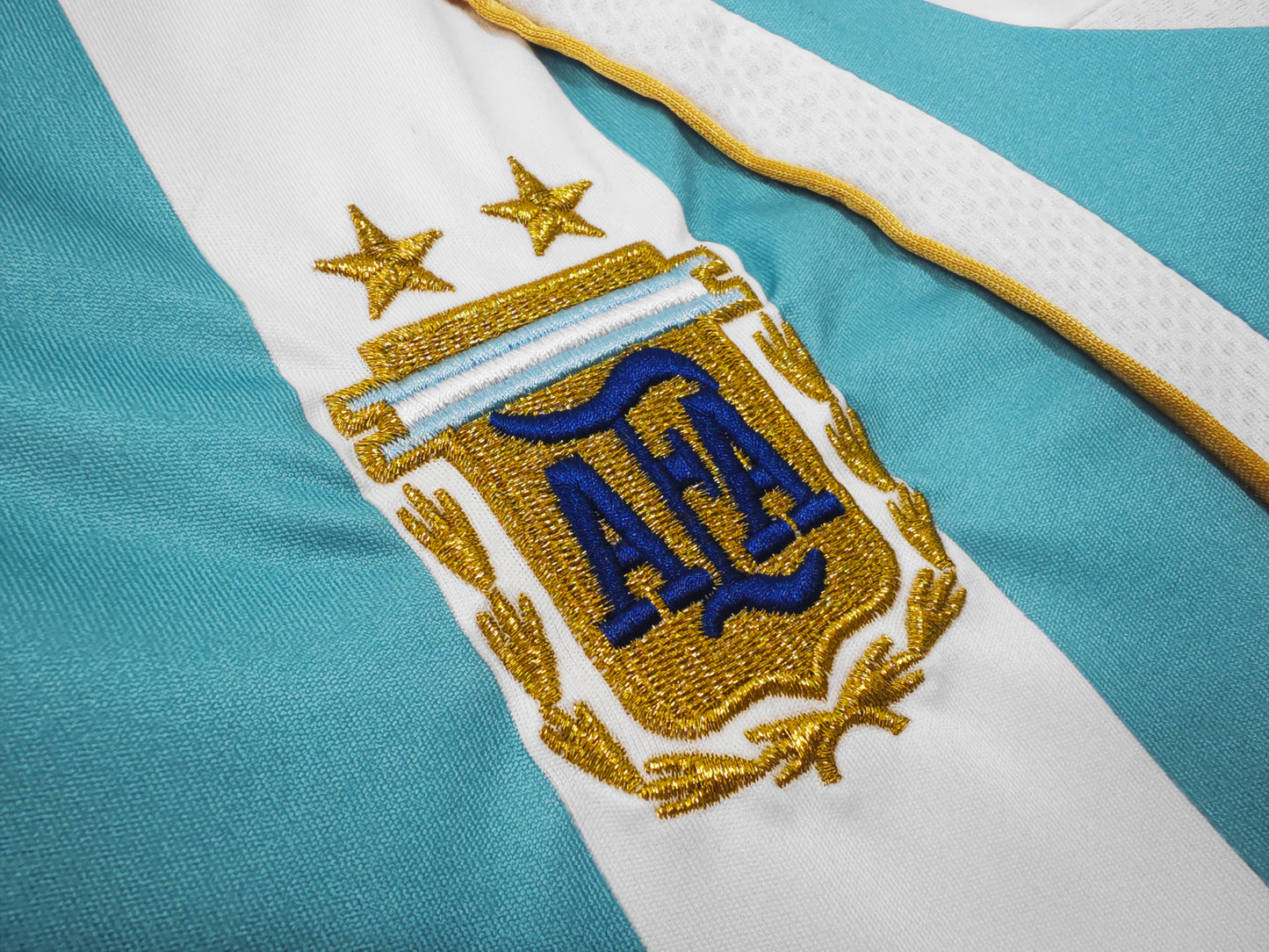 Camiseta Retro Argentina 2006 – Primera Equipación