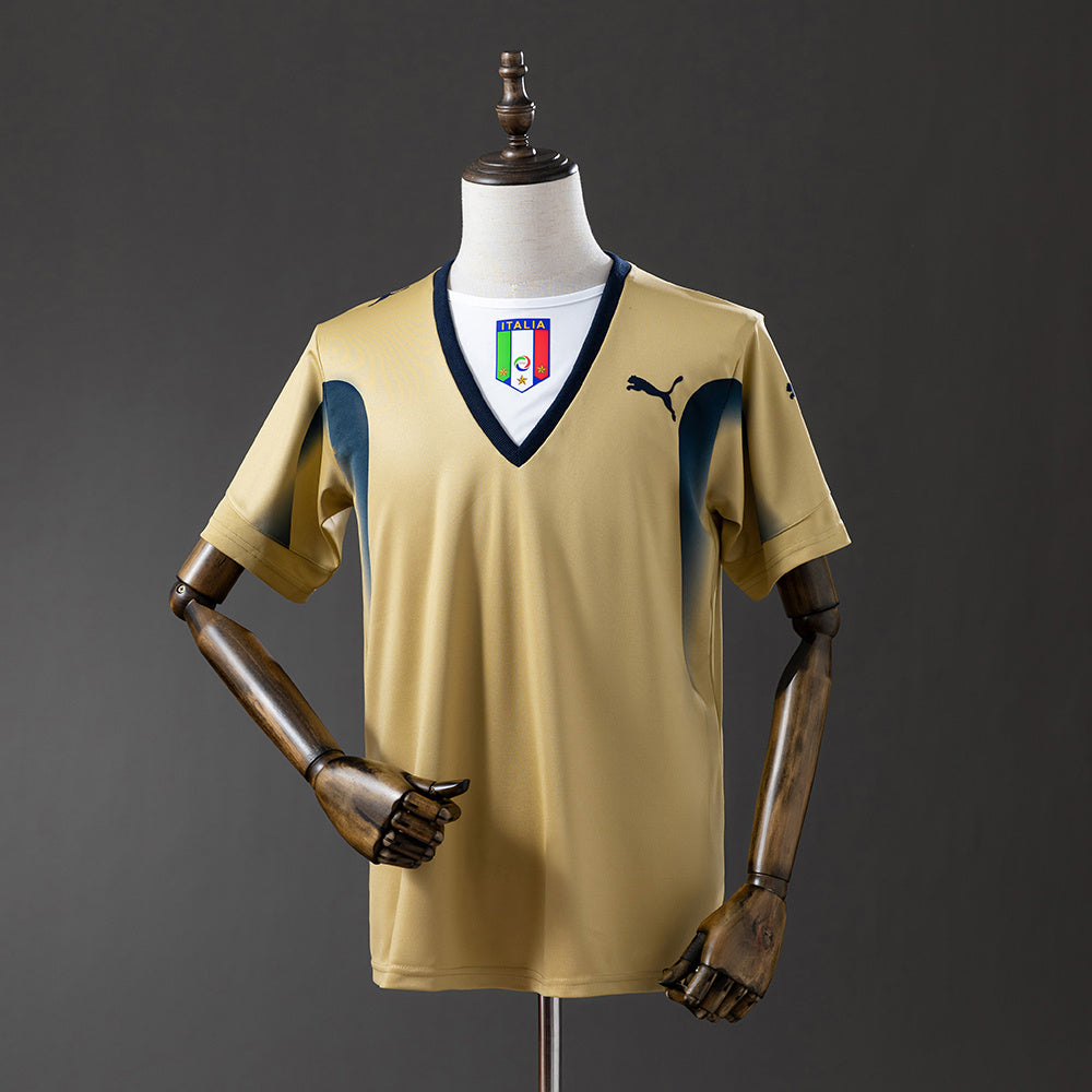 Camiseta retro Italia 2006 portero primera equipación Buffon campeón del mundo – Cortita y al Pie