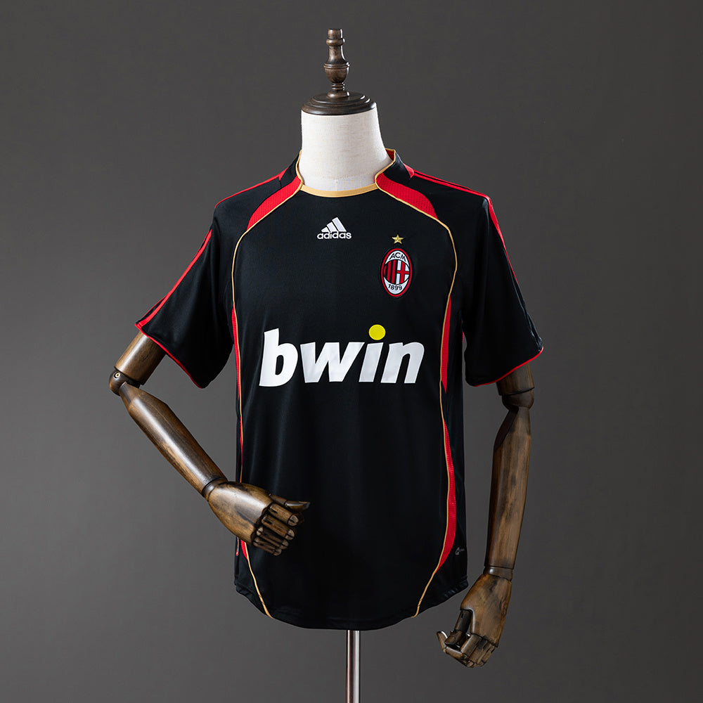 Camiseta retro AC Milan 2006/07 tercera equipación negra Kaká Champions – Cortita y al Pie