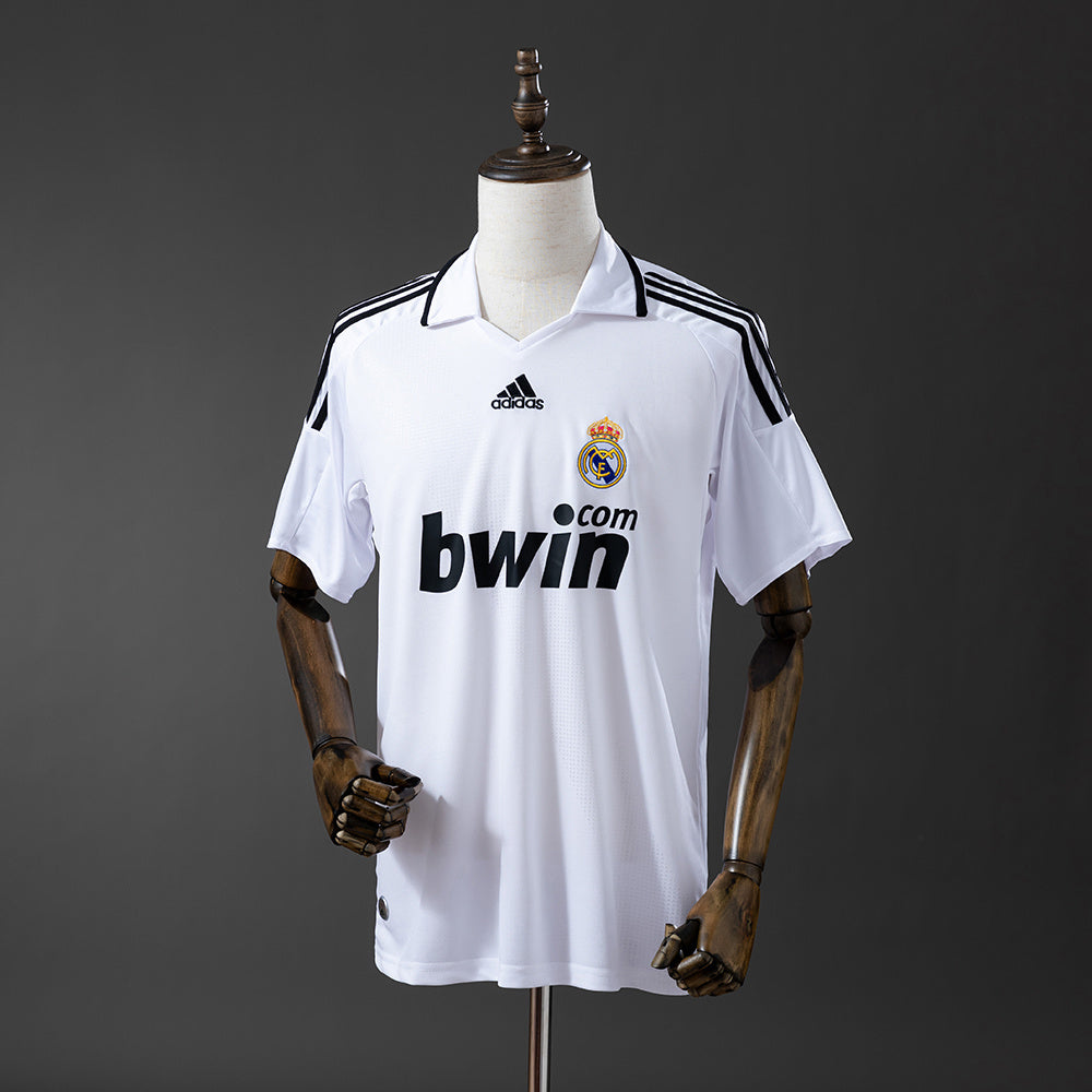 Camiseta retro Real Madrid 2008/09 primera equipación blanca Sneijder Higuaín LaLiga – Cortita y al Pie