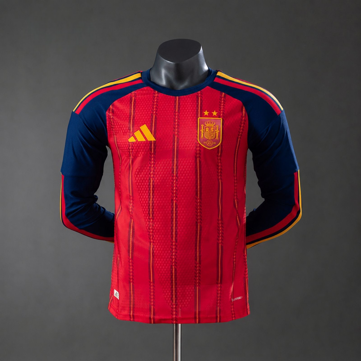 Camiseta España Mundial 2026 – Primera Equipación Versión Jugador Manga Larga (Dos Estrellas)