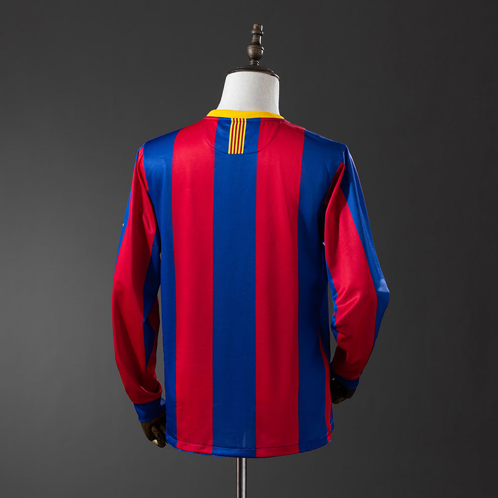 Camiseta retro FC Barcelona 2010/11 primera equipación manga larga detalle UCL – Cortita y al Pie