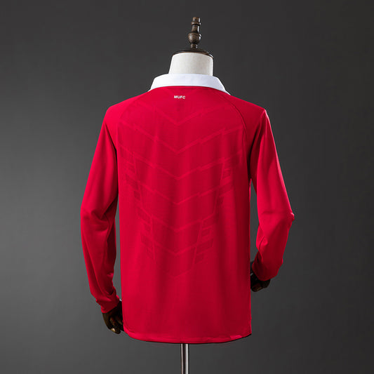 Camiseta retro Manchester United 2010/11 primera equipación manga larga detalle escudo – Cortita y al Pie
