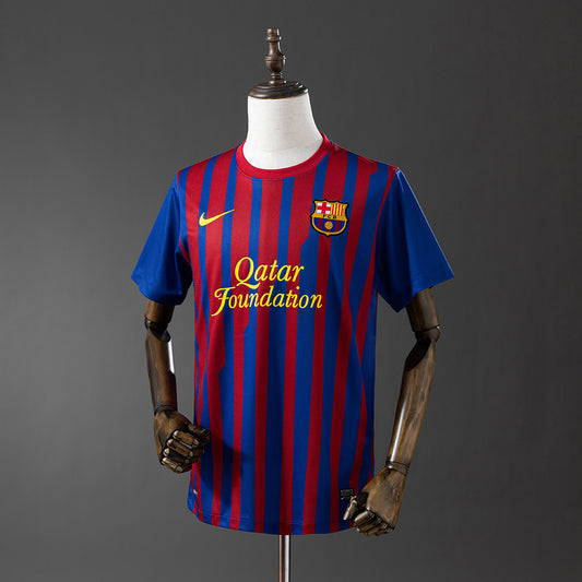 Camiseta retro FC Barcelona 2011/12 primera equipación blaugrana Messi Xavi LaLiga – Cortita y al Pie