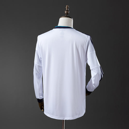 Camiseta retro Real Madrid 2012/13 primera equipación manga larga detalle escudo – Cortita y al Pie