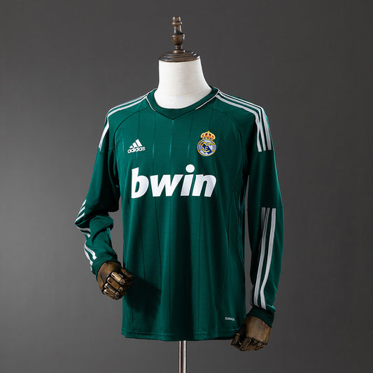 Camiseta retro Real Madrid 2012/13 segunda equipación manga larga lila LaLiga – Cortita y al Pie