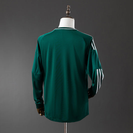 Camiseta retro Real Madrid 2012/13 segunda equipación manga larga detalle escudo – Cortita y al Pie