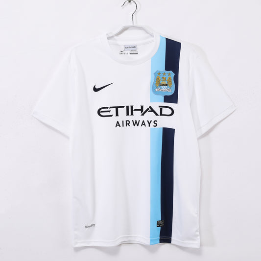 Camiseta retro Manchester City 2013/14 segunda equipación Agüero Etihad – Cortita y al Pie