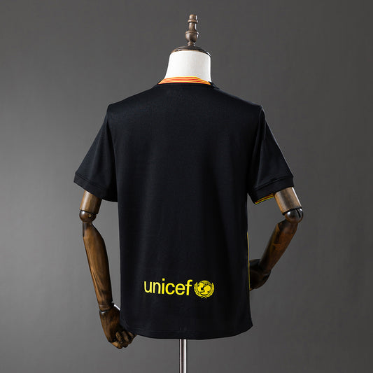 Camiseta retro FC Barcelona 2013/14 tercera equipación detalle Camp Nou – Cortita y al Pie