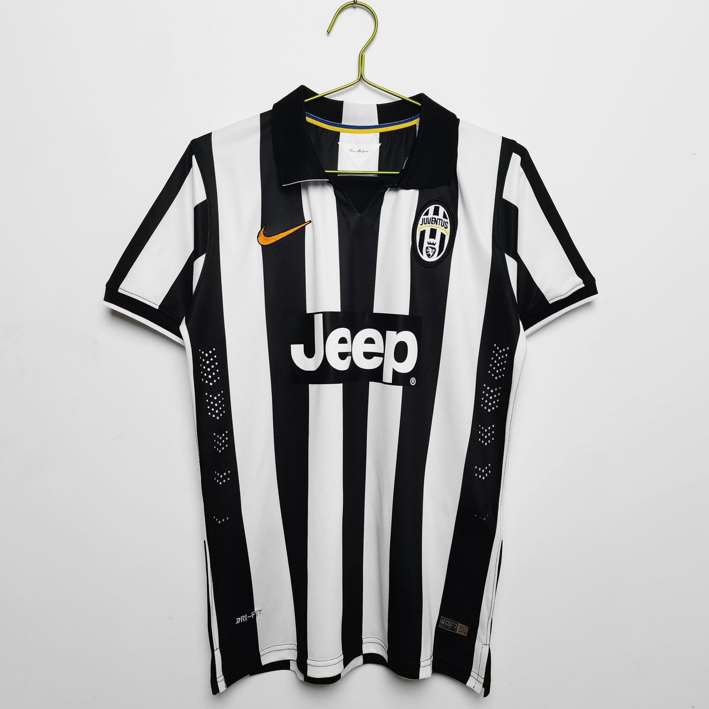 Camiseta retro Juventus 2014/15 primera equipación bianconera Tevez Pogba UCL Final – Cortita y al Pie