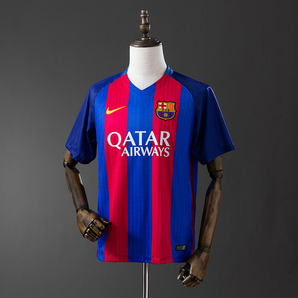 Camiseta retro FC Barcelona 2016/17 primera equipación blaugrana Messi Neymar Suárez – Cortita y al Pie