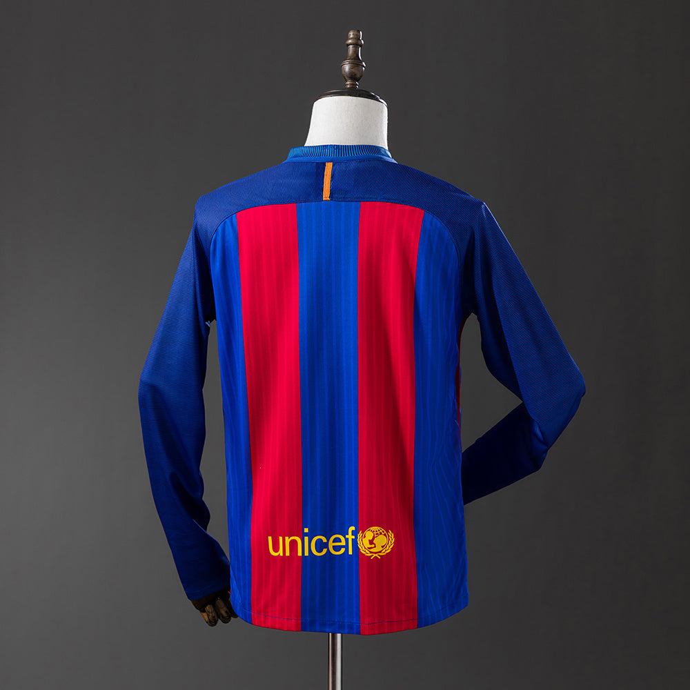 Camiseta retro FC Barcelona 2016/17 primera equipación manga larga detalle escudo – Cortita y al Pie