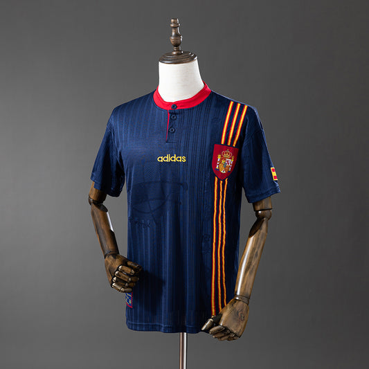 Camiseta retro España 1996 segunda equipación blanca Hierro Eurocopa – Cortita y al Pie