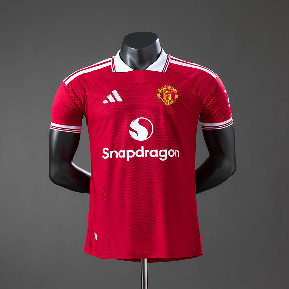 Camiseta Manchester United 2026/27 primera equipación versión jugador roja Old Trafford – Cortita y al Pie