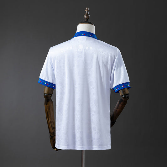 Camiseta retro Italia 1994 segunda equipación detalle final Baggio – Cortita y al Pie