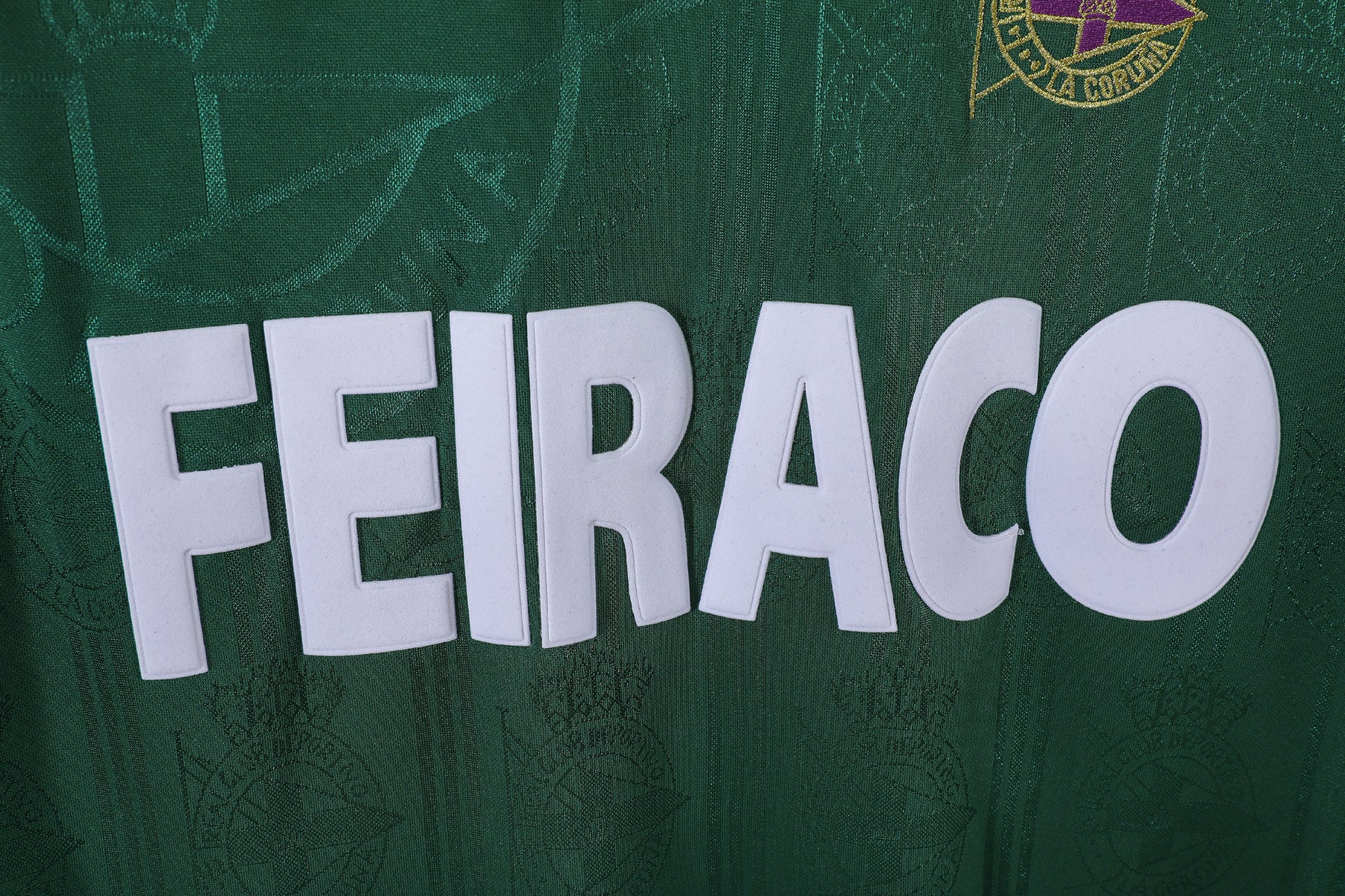 Camiseta retro Deportivo La Coruña 1999/00 segunda equipación manga larga lateral – Cortita y al Pie