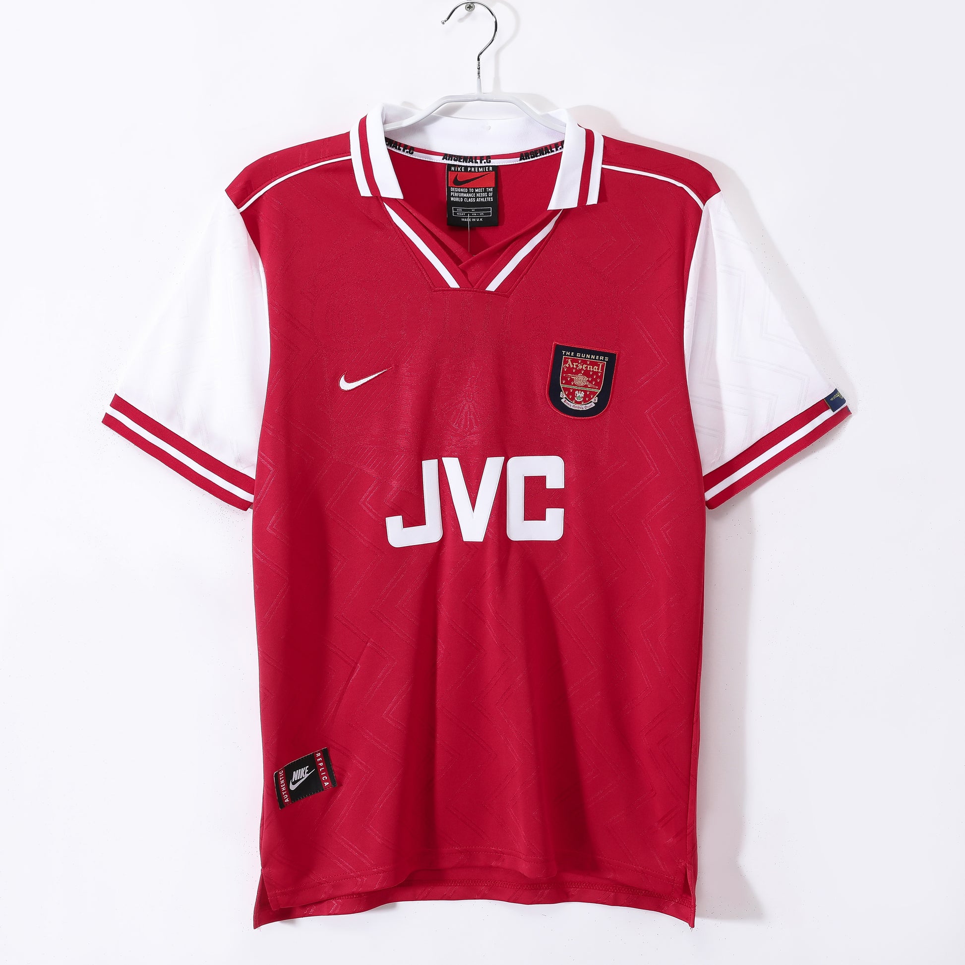 Camiseta retro Arsenal 1996/97 primera equipación roja Bergkamp Wright Highbury – Cortita y al Pie