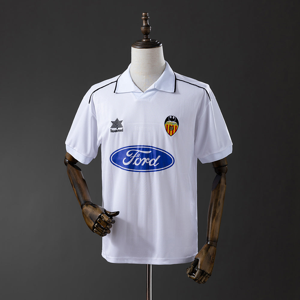 Camiseta retro Valencia CF 1996/97 primera equipación blanca Mestalla LaLiga – Cortita y al Pie