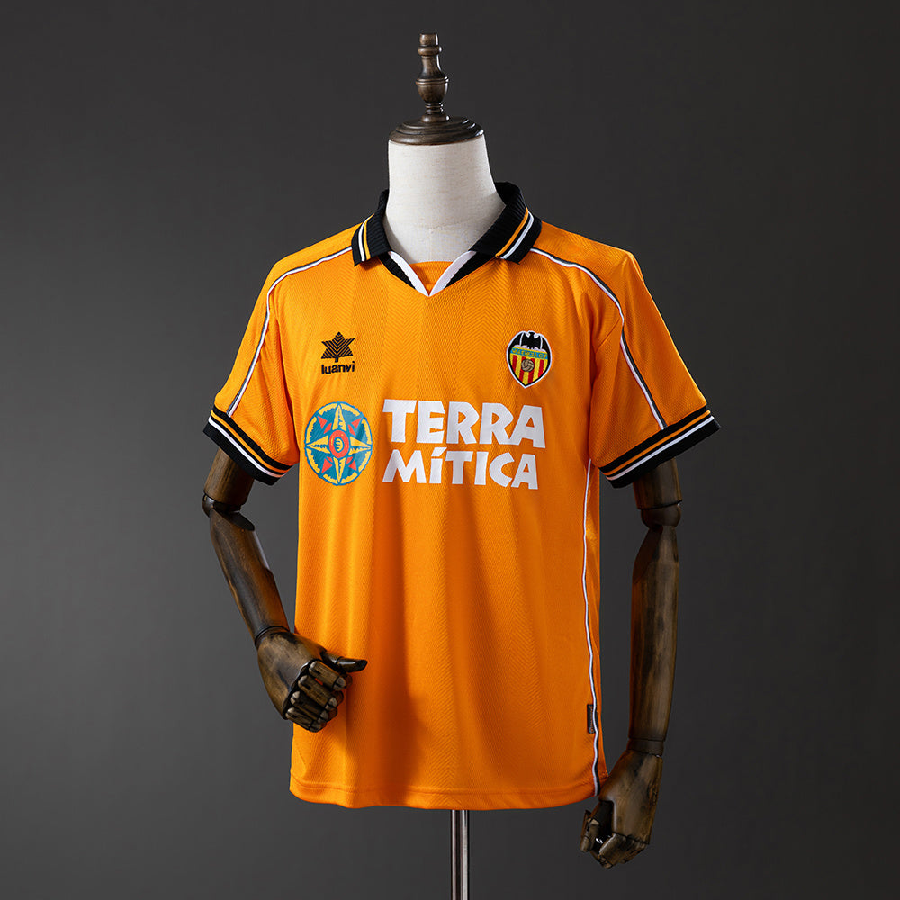 Camiseta retro Valencia CF 1999/00 segunda equipación naranja UCL Final – Cortita y al Pie