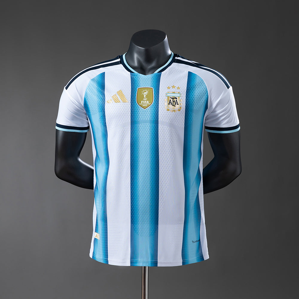 Camiseta Argentina Mundial 2026 primera equipación versión jugador azul celeste Messi – Cortita y al Pie