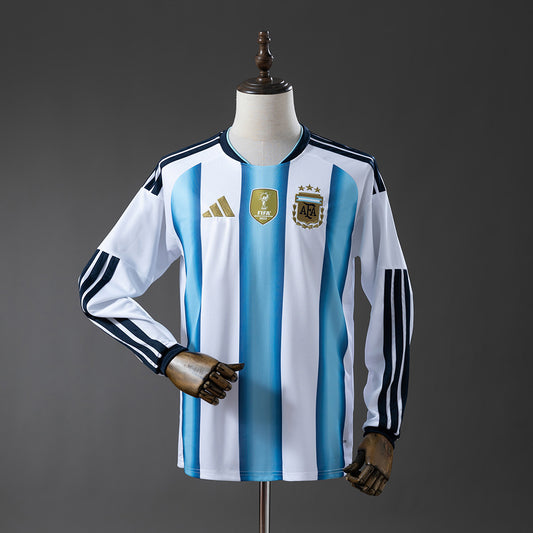Camiseta Argentina Mundial 2026 primera equipación versión fan manga larga azul celeste – Cortita y al Pie