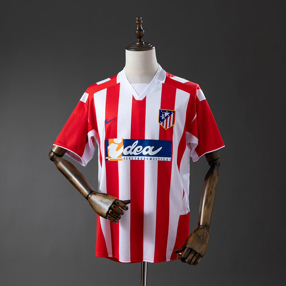 Camiseta retro Atlético de Madrid 2002/03 primera equipación rojiblanca Fernando Torres LaLiga – Cortita y al Pie