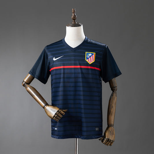 Camiseta retro Atlético de Madrid 2011/12 segunda equipación Falcao Copa del Rey – Cortita y al Pie