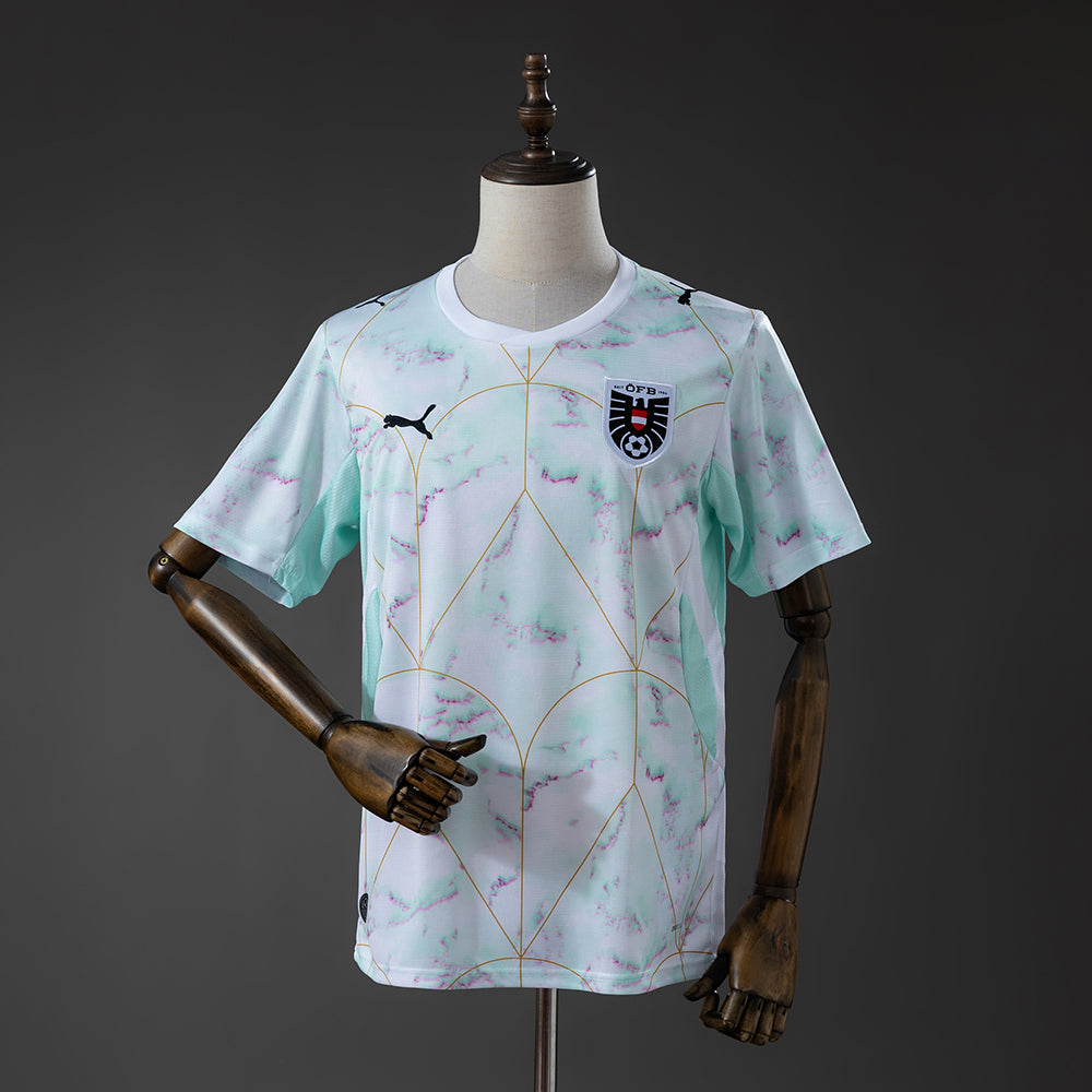 Camiseta Austria Mundial 2026 segunda equipación versión fan blanca – Cortita y al Pie