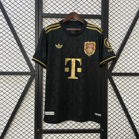 Camiseta Bayern Munich 125 aniversario tercera equipación versión fan especial – Cortita y al Pie