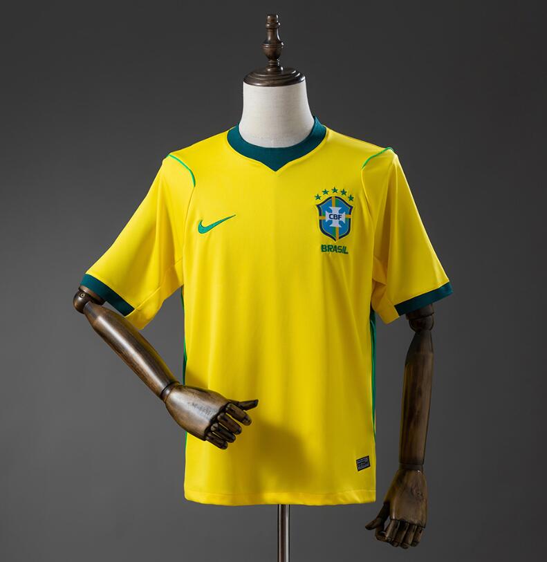 Camiseta Brasil Mundial 2026 primera equipación versión fan amarilla Canarinha – Cortita y al Pie