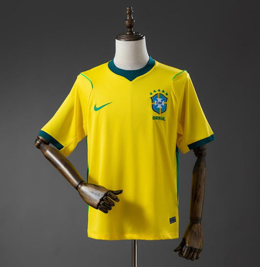 Camiseta Brasil Mundial 2026 primera equipación versión fan amarilla Canarinha – Cortita y al Pie
