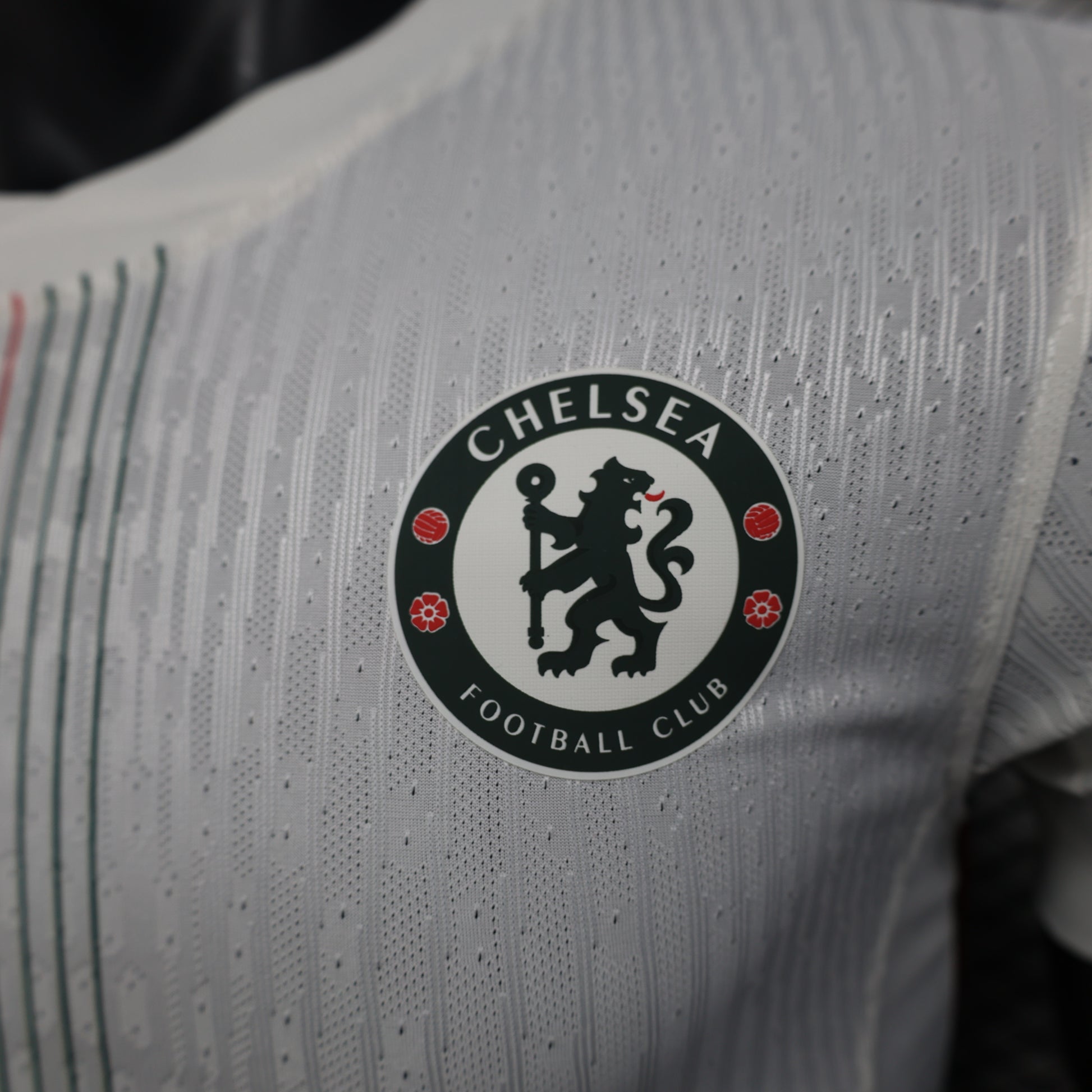 Camiseta Chelsea 2025/26 segunda equipación versión jugador vista trasera – Cortita y al Pie