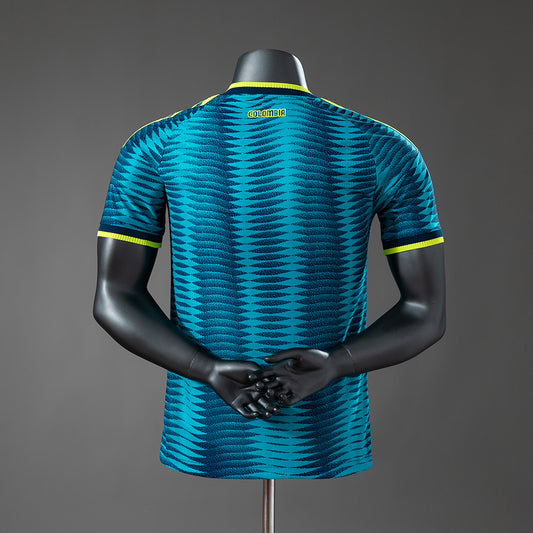 Camiseta Colombia Mundial 2026 segunda equipación versión jugador detalle – Cortita y al Pie